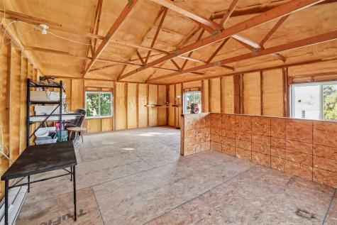 1210 Fir Avenue Wellman IA 52356