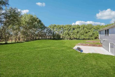 1210 Fir Avenue Wellman IA 52356