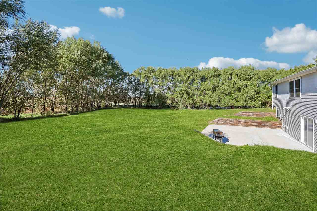 1210 Fir Avenue Wellman IA 52356