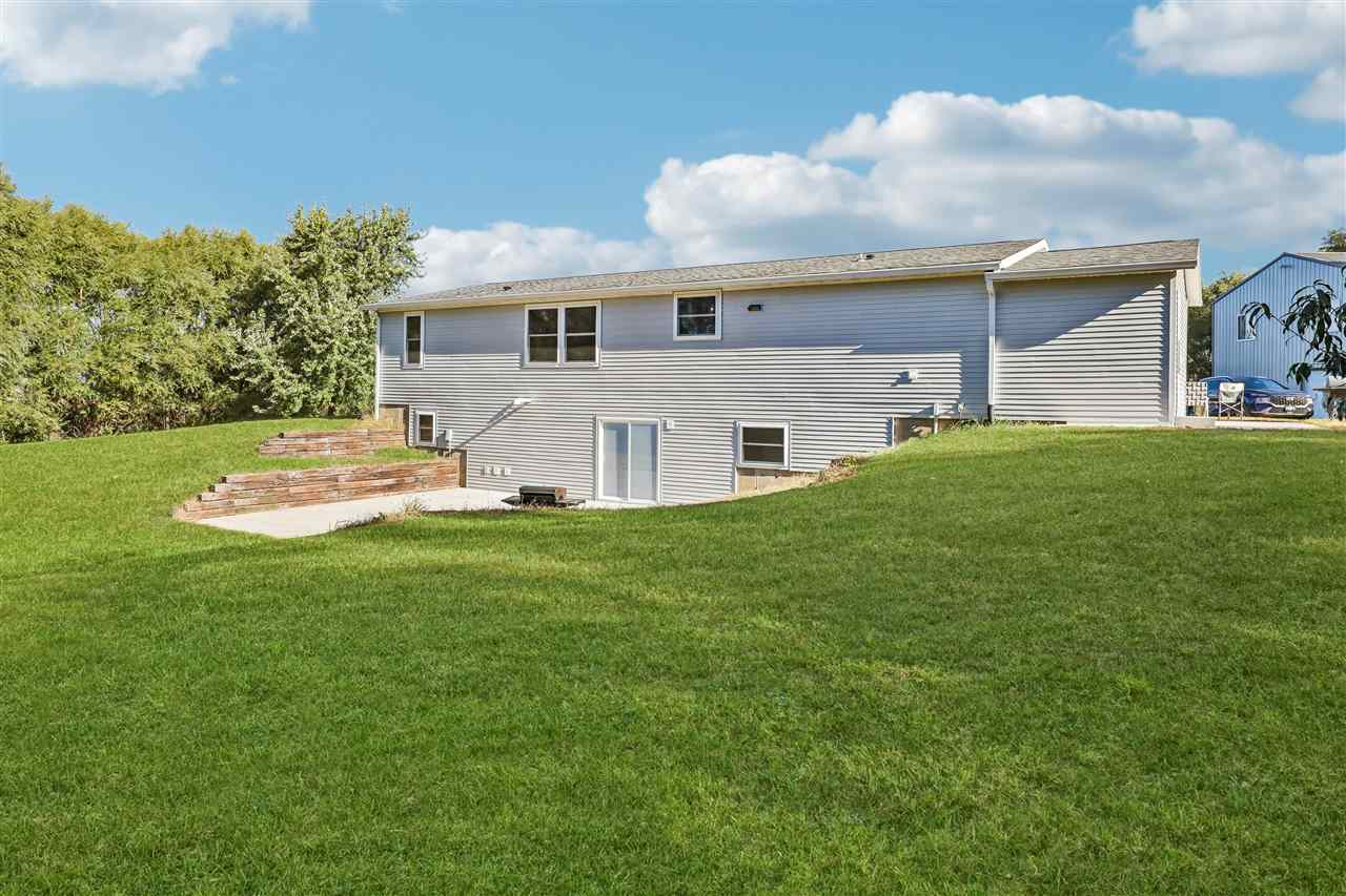 1210 Fir Avenue Wellman IA 52356