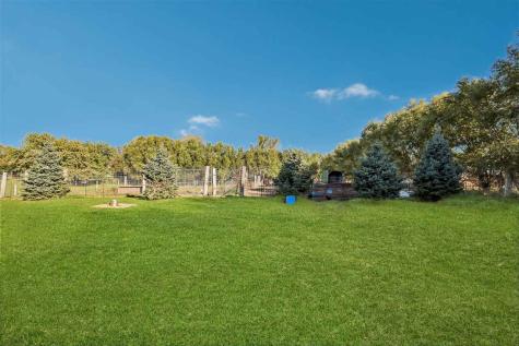 1210 Fir Avenue Wellman IA 52356