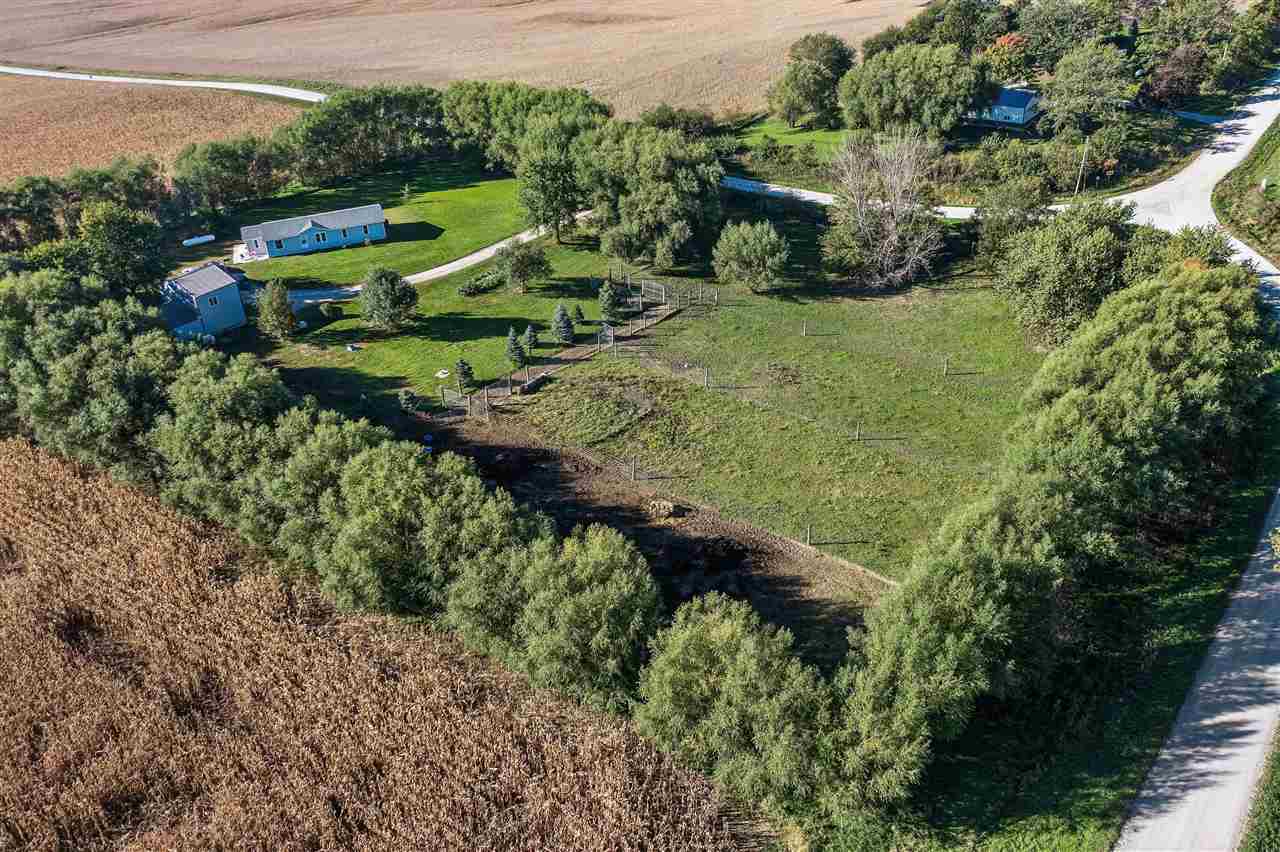 1210 Fir Avenue Wellman IA 52356