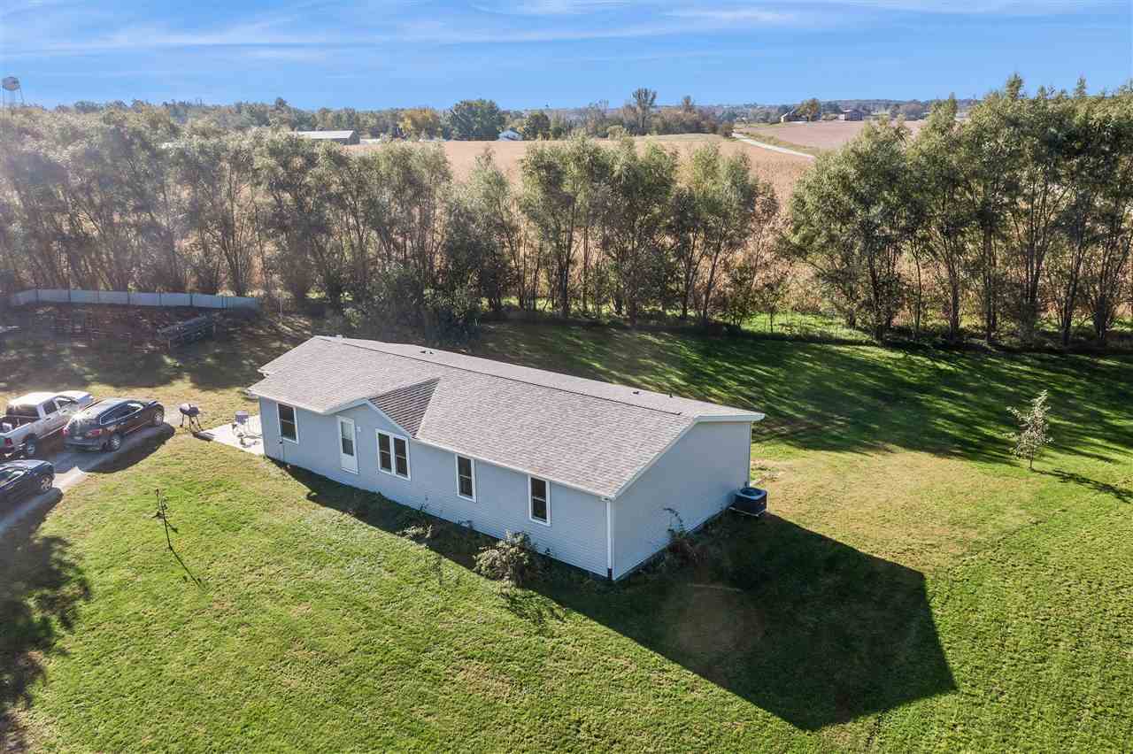 1210 Fir Avenue Wellman IA 52356