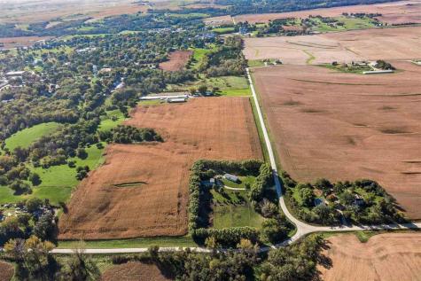 1210 Fir Avenue Wellman IA 52356
