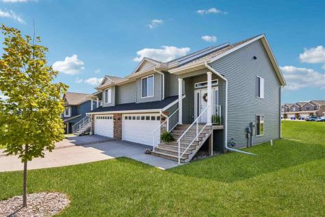 1255 Abraham Drive North Liberty IA 52317