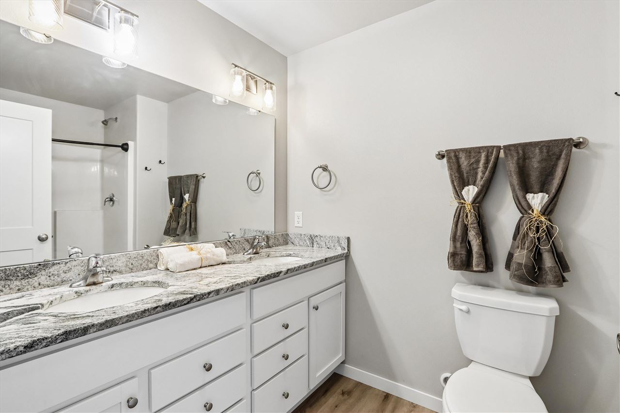 1255 Abraham Drive North Liberty IA 52317