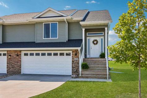 1255 Abraham Drive North Liberty IA 52317