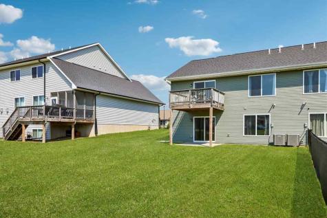 1255 Abraham Drive North Liberty IA 52317