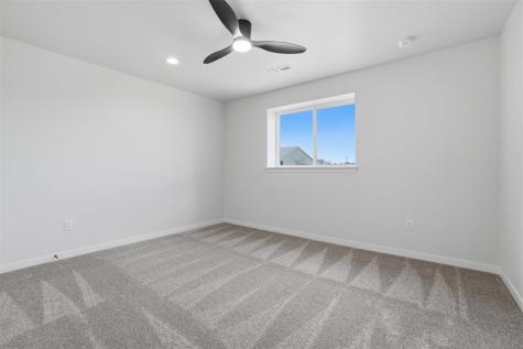 215A Timberline Terrace Kalona IA 52247