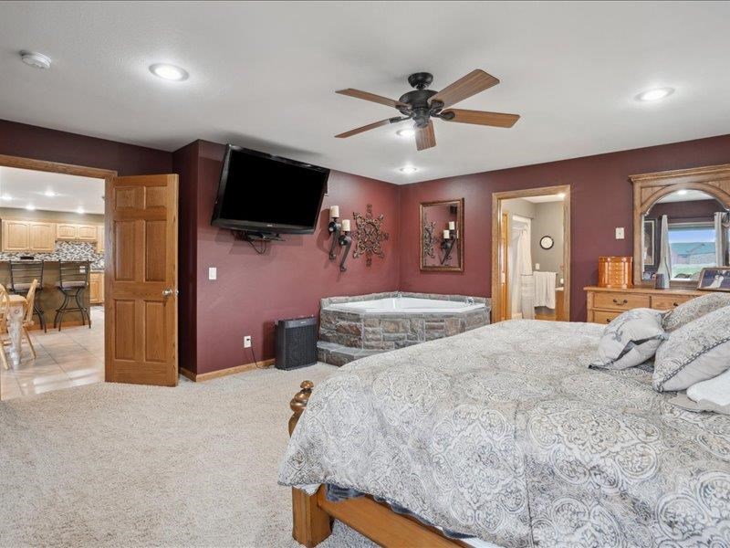 3752 Lacina Drive SW Iowa City IA 52240