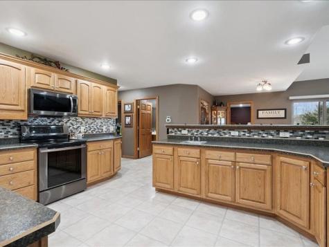 3752 Lacina Drive SW Iowa City IA 52240