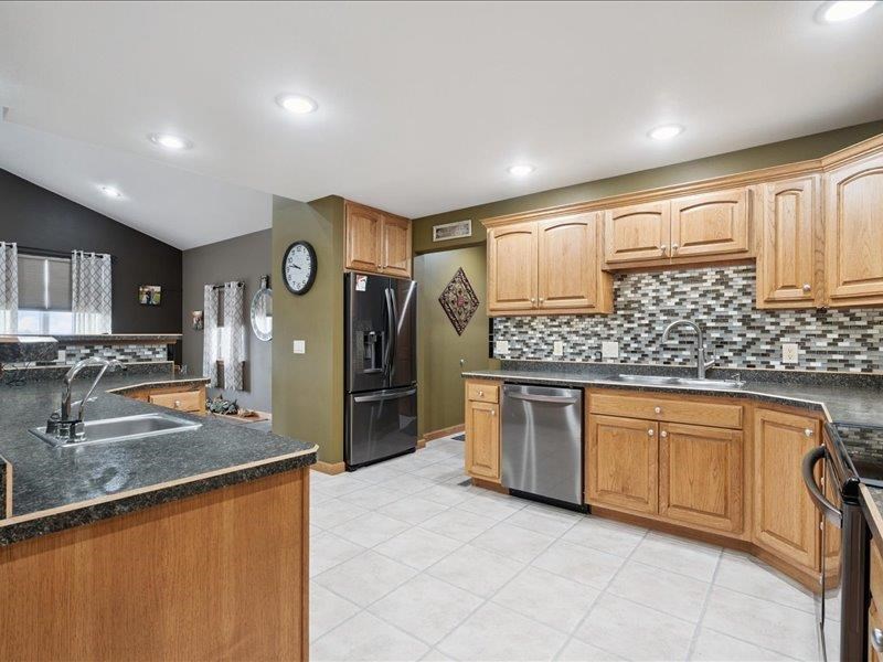 3752 Lacina Drive SW Iowa City IA 52240