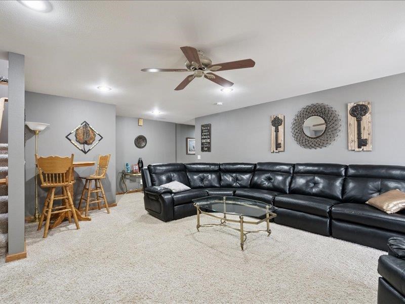 3752 Lacina Drive SW Iowa City IA 52240