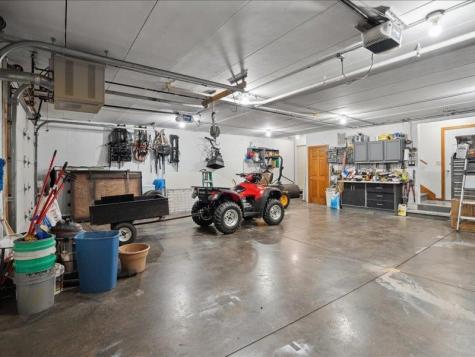 3752 Lacina Drive SW Iowa City IA 52240