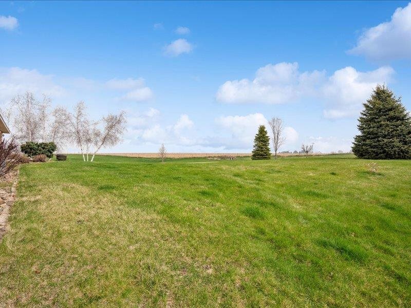 3752 Lacina Drive SW Iowa City IA 52240