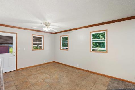 533 S Ave B Washington IA 52353