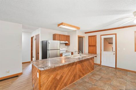 533 S Ave B Washington IA 52353