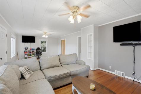 207 W Marion Street Sigourney IA 52591