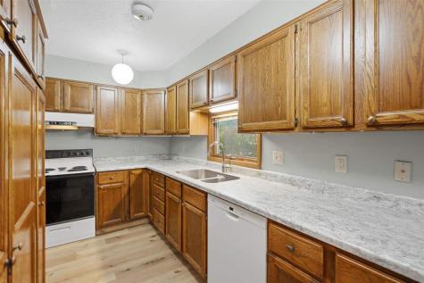 207 W Marion Street Sigourney IA 52591