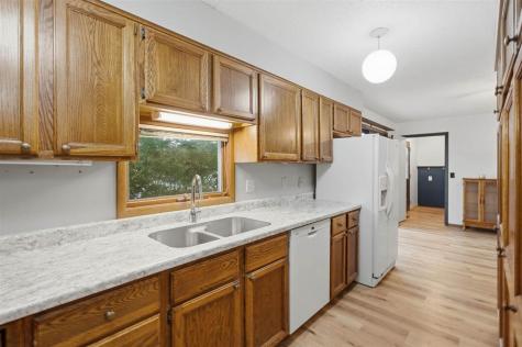 207 W Marion Street Sigourney IA 52591