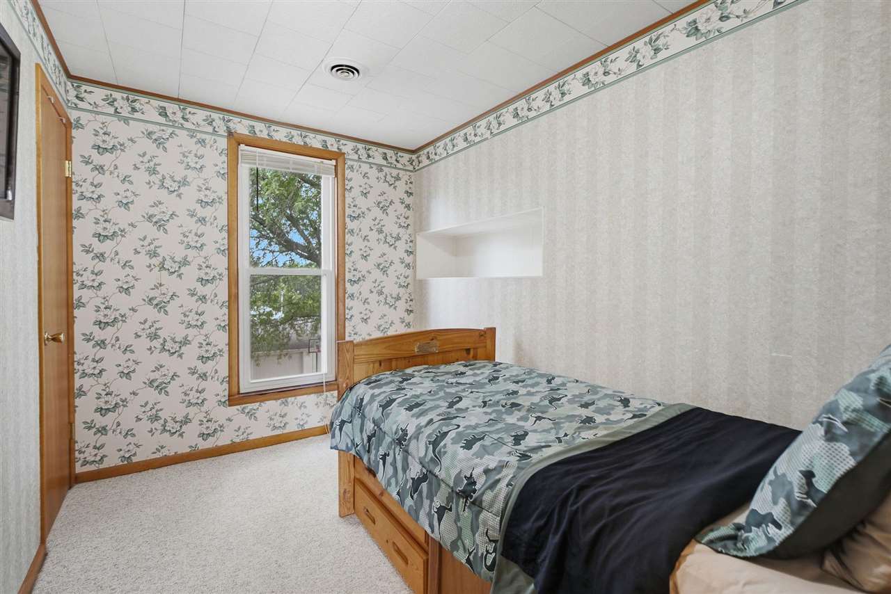 207 W Marion Street Sigourney IA 52591