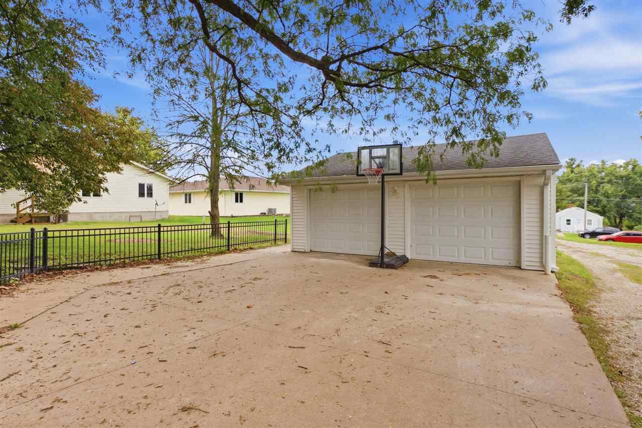 207 W Marion Street Sigourney IA 52591