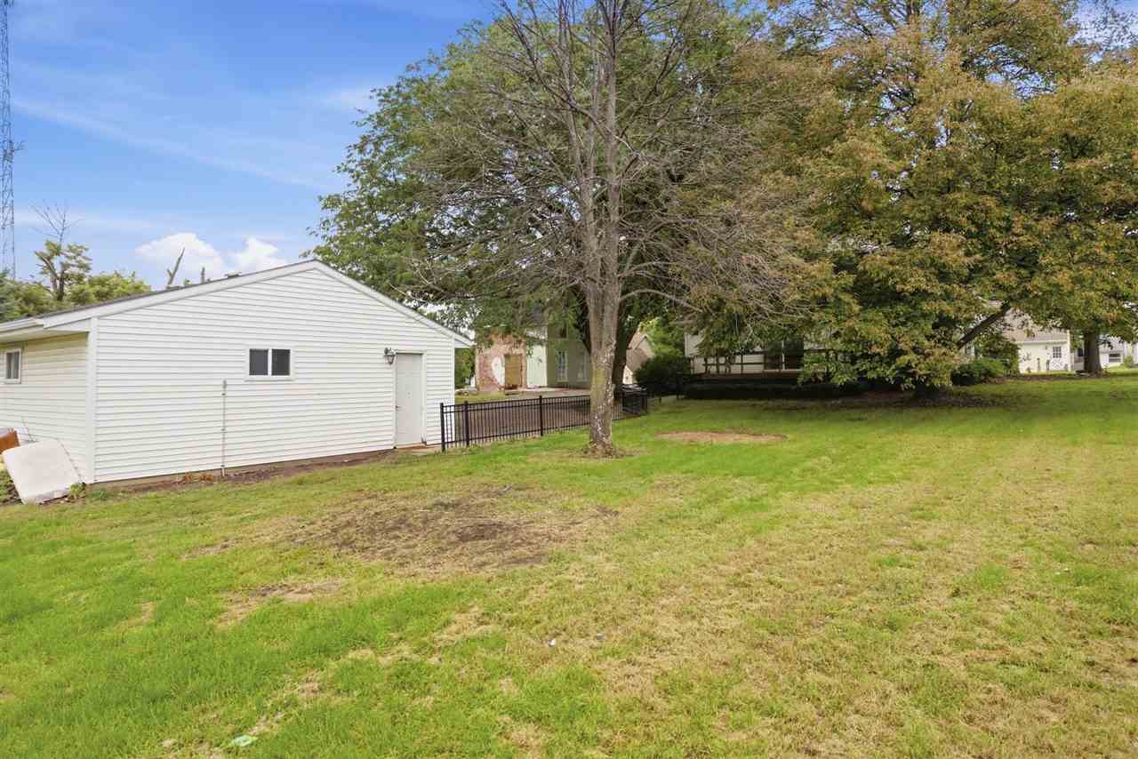 207 W Marion Street Sigourney IA 52591
