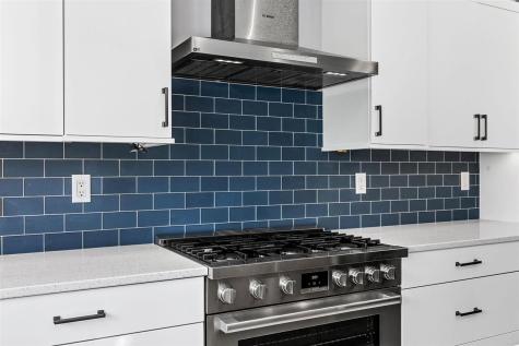 1368 Tamarack Trail Iowa City IA 52245