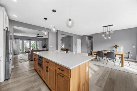 1368 Tamarack Trail Iowa City IA 52245
