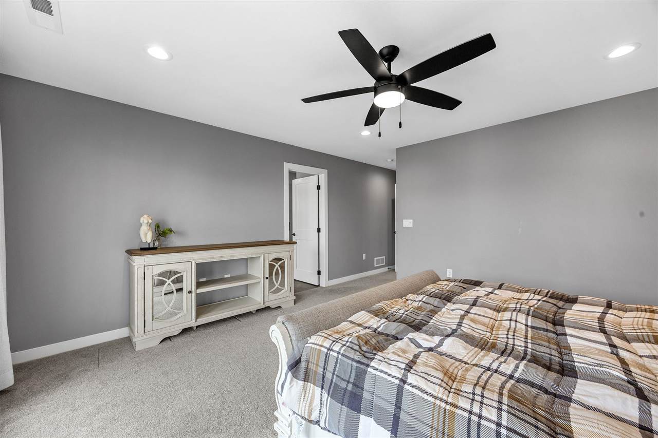 1368 Tamarack Trail Iowa City IA 52245