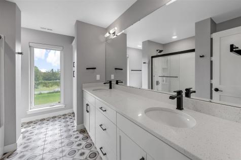 1368 Tamarack Trail Iowa City IA 52245