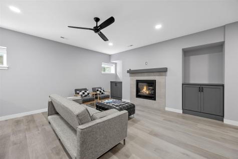 1368 Tamarack Trail Iowa City IA 52245