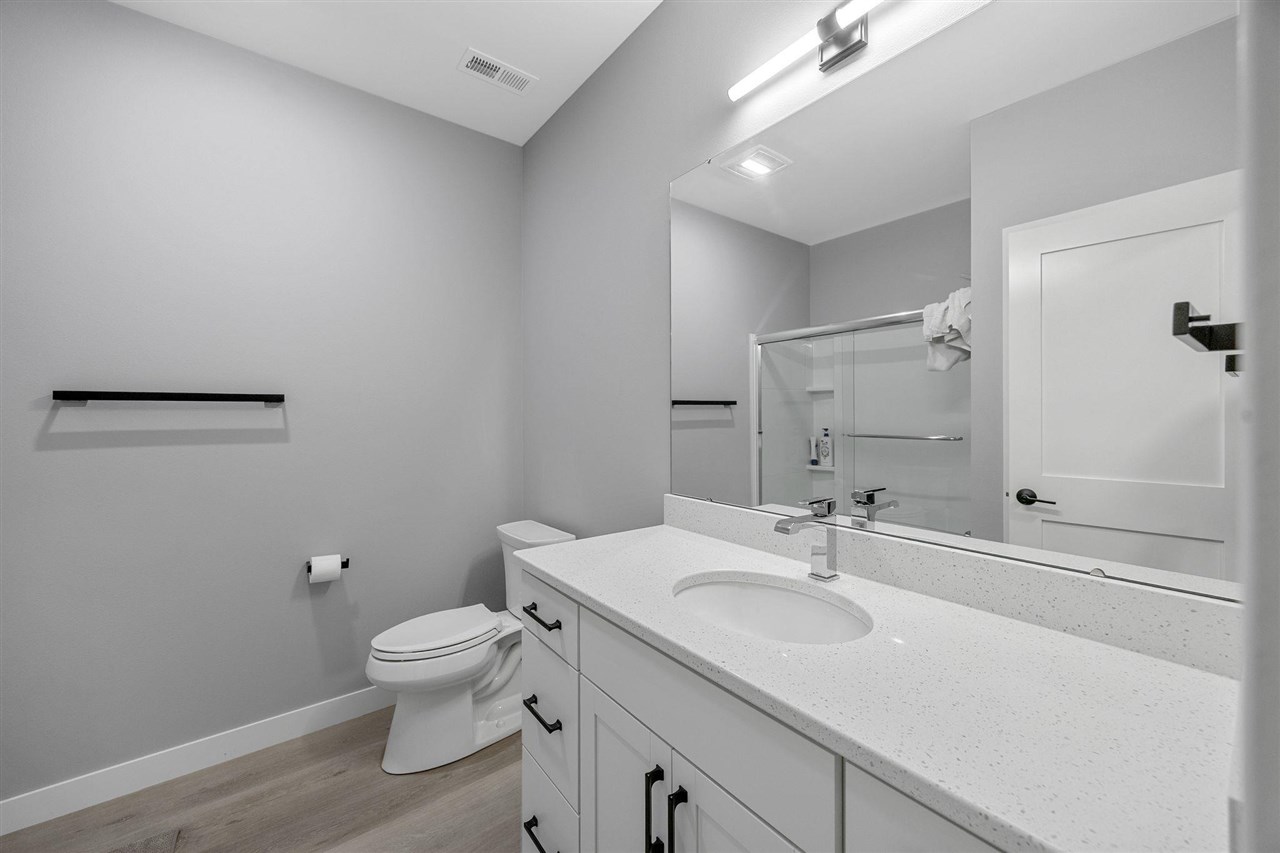1368 Tamarack Trail Iowa City IA 52245