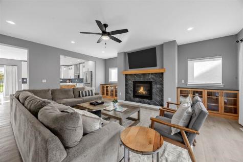 1368 Tamarack Trail Iowa City IA 52245