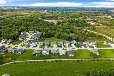 1368 Tamarack Trail Iowa City IA 52245