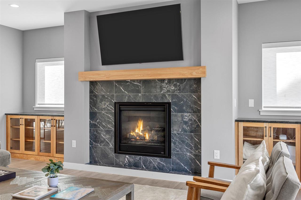 1368 Tamarack Trail Iowa City IA 52245