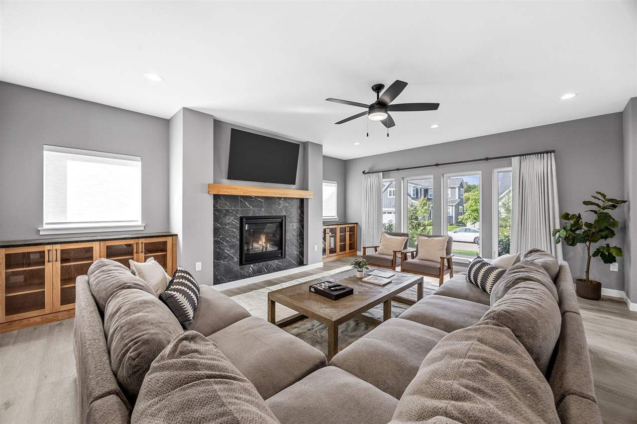 1368 Tamarack Trail Iowa City IA 52245