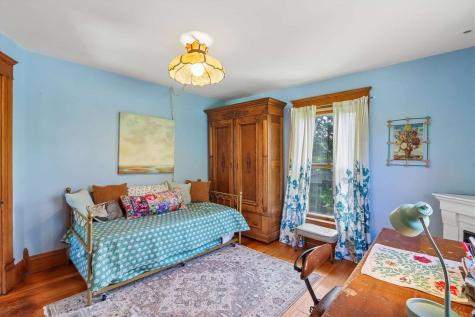 416 Reno Street Iowa City IA 52245