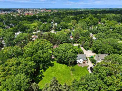 416 Reno Street Iowa City IA 52245