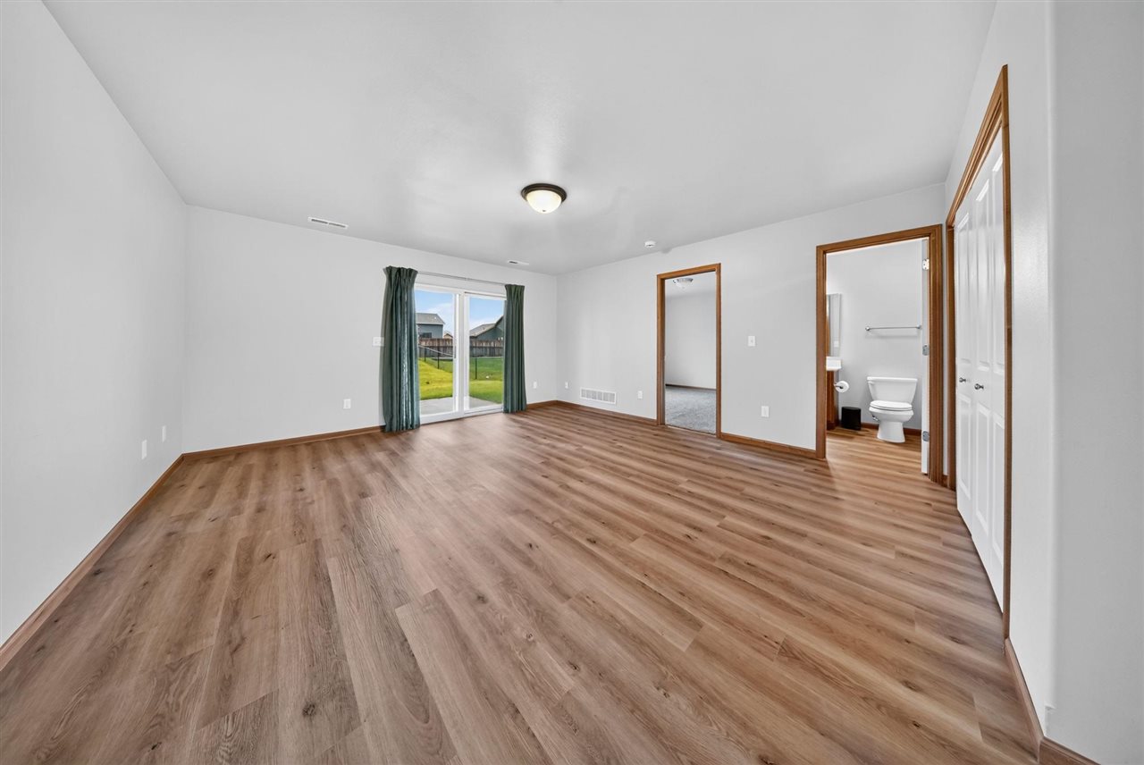 1375 Whipple Court North Liberty IA 52317