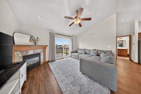 1375 Whipple Court North Liberty IA 52317