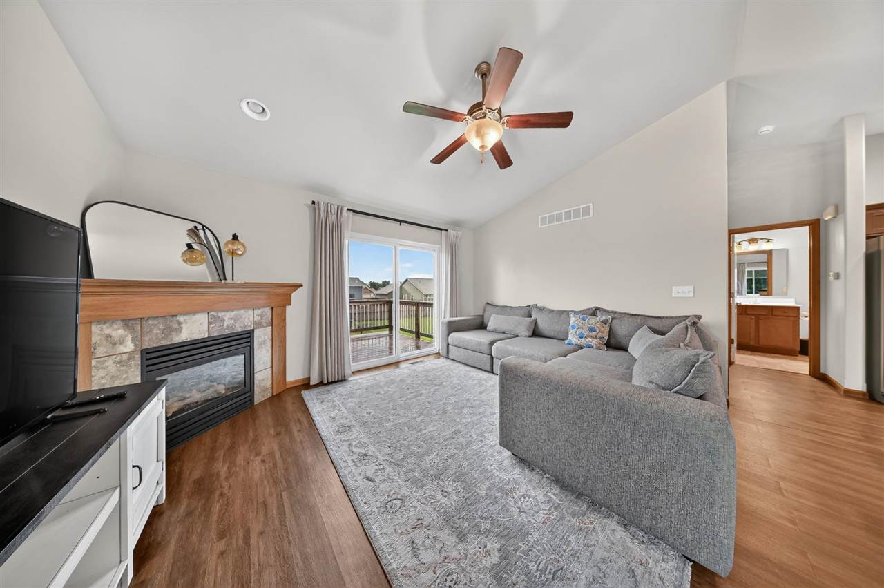1375 Whipple Court North Liberty IA 52317
