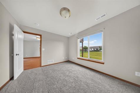 1375 Whipple Court North Liberty IA 52317