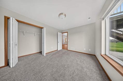 1375 Whipple Court North Liberty IA 52317