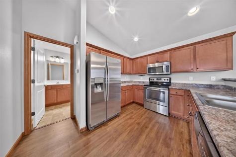 1375 Whipple Court North Liberty IA 52317