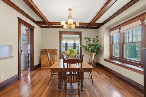 903 E Main Street Washington IA 52353