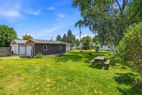 903 E Main Street Washington IA 52353