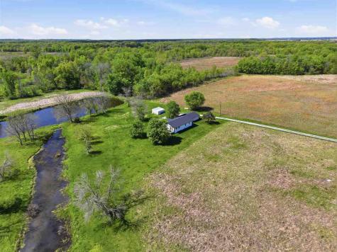 1870 170th Street West Liberty IA 52776-9075