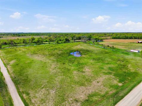 1870 170th Street West Liberty IA 52776-9075