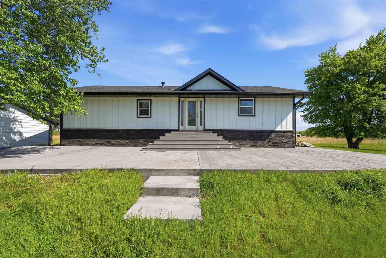 1870 170th Street West Liberty IA 52776-9075
